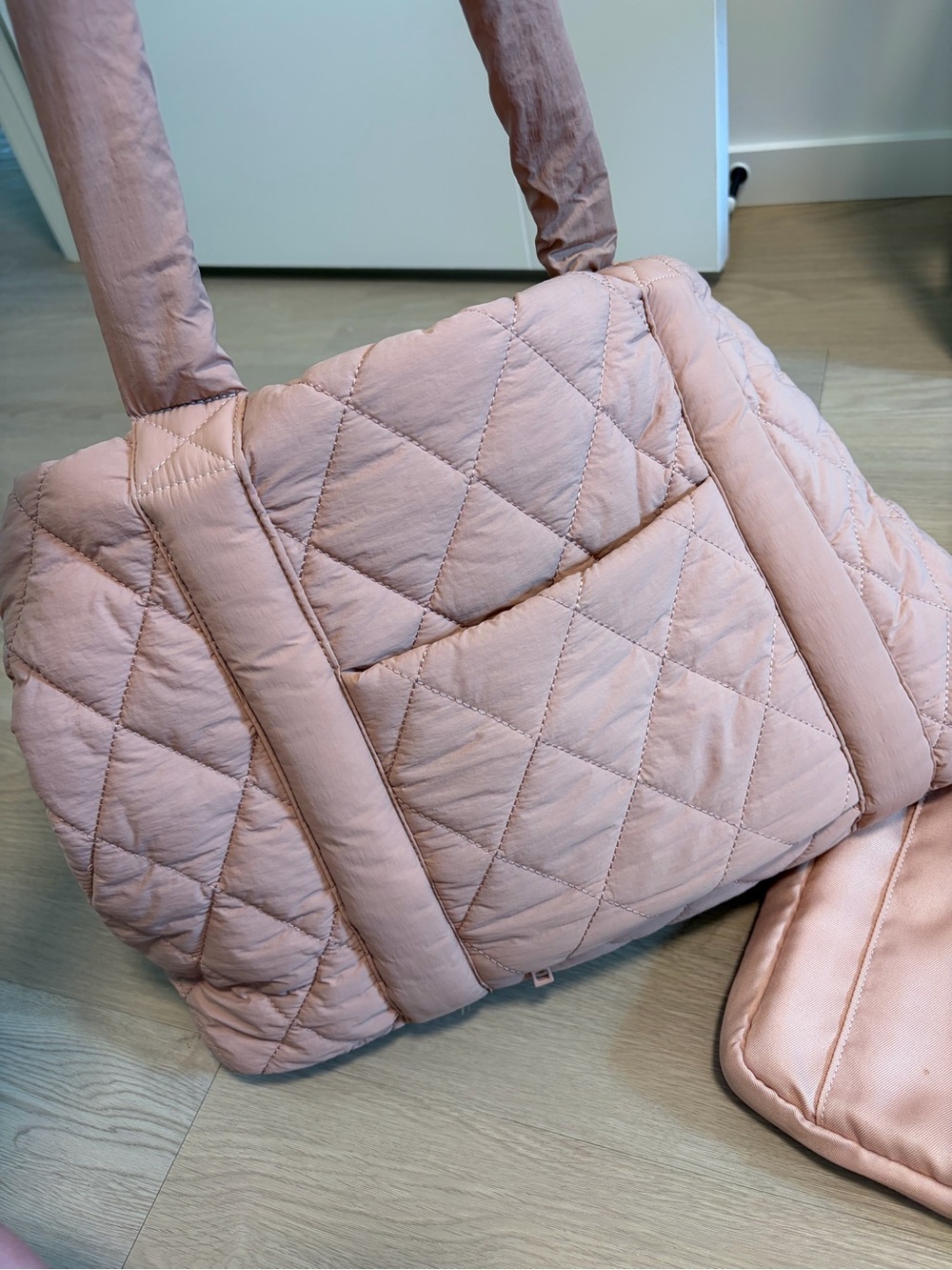 Tote It Blush - Picture 5 of 5